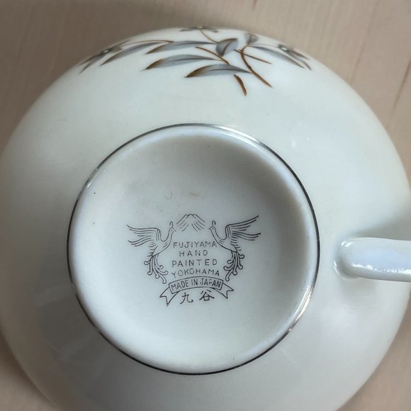Set of 7 | Vintage (1950s) Fujiyama Yokohama Teacup & Saucer Set - Picture 6 of 7